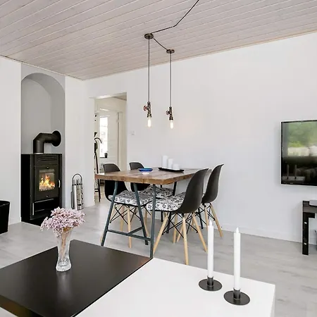 4 Star In * Læsø